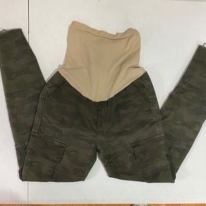 Joe’s Jeans camo maternity jeans 27 S
